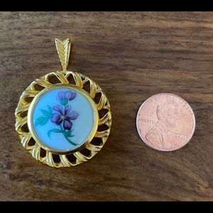 Vintage Danbury Mint Hutschenreuther Bone China Gold-Plated Pendant